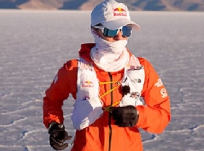Brazilian Fernanda Maciel sets Salar de Uyuni fastest known time